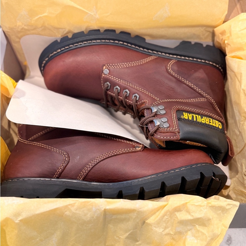 Caterpillar Men's Second Shift Steel Toe Work Boot TAN